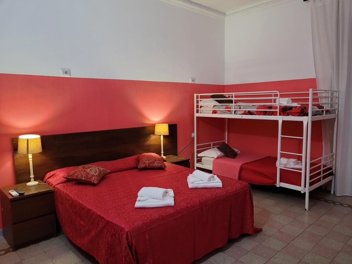 Хостел Relax On 247 Рим Екстер'єр фото